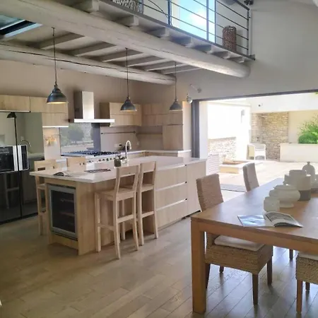 Loft De Charme - Coeur De Apartment Laudun